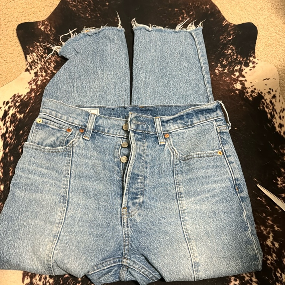 Gap jeans ( distressed )